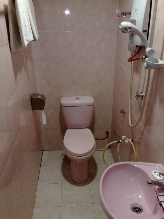 Tiong Nam Hotel Pasir Gudang Rom bilde